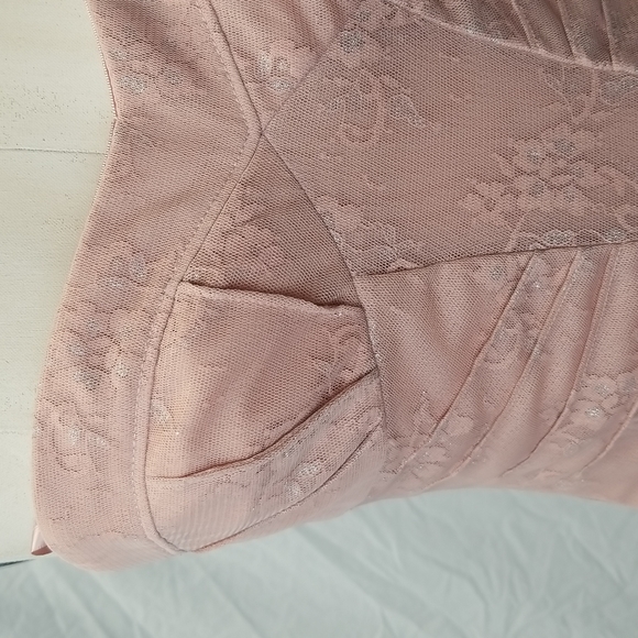 BCBGMaxAzria Strapless Convertible Lace Dress Evening Gown Size 0 NWT - Picture 5 of 10